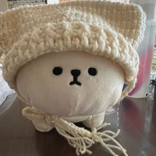 おばあちゃんにお帽子編んでもらったよ