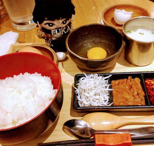 たまごかけごはんのおみせにつれてってもらった‼️
いろんなたまごあっておもしろかったな