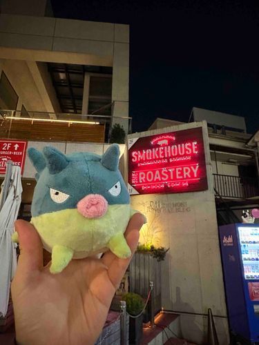 先週の話ですが、主がお誕生日だったので美味しいものを食べに行きました👏