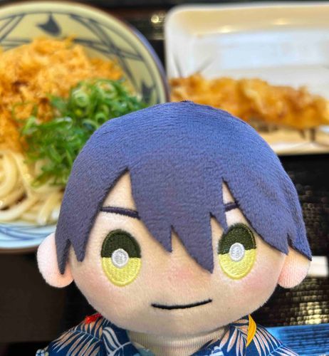 うどんと いっしょに えびてんも 食べちゃいました