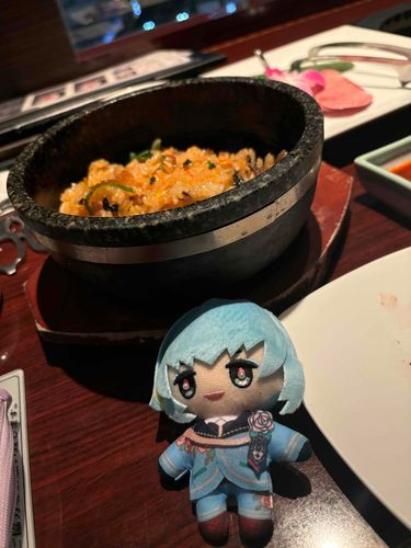 あるじさま　はつの　じょじょえん　です