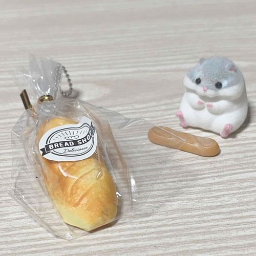 おおきい パン も たべられるかなあ