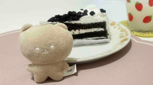 ケーキを食べました🧁🤍
何でもない日なのに！