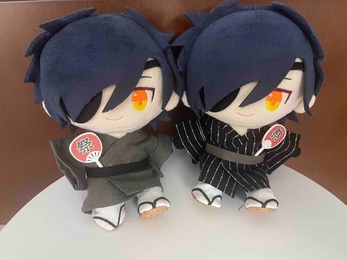 おすわ兄弟にスリコで買った浴衣を着せてみました（╹◡╹）色合いが渋い！
近所のお祭りはもう終わっちゃったけど、来年は近くなったら着せたいなあ。お祭り会場はとんでもなく混雑するから行かないけどw