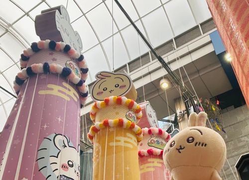 仙台七夕に遊びに行きました！
うさぎ達の七夕飾りがありました！
うさぎ『フゥ〜ン』