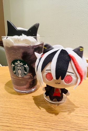 まめベリちゃん、もうすぐハロウィンだね。それと、耳お揃いだね。