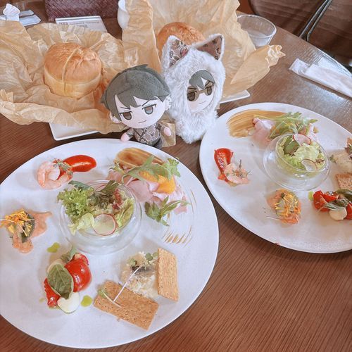 しゃらくさランチ