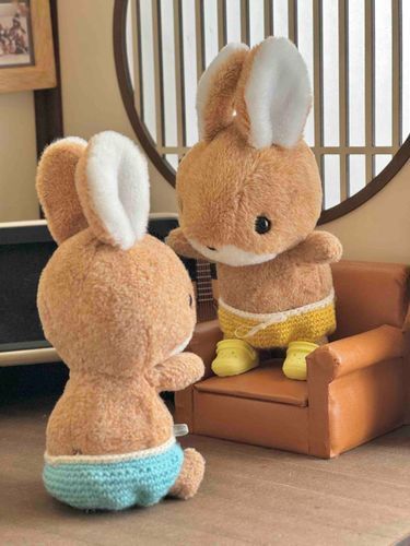 ししょーに、サンダルを、みせました