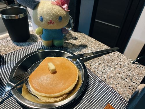 ハナのお誕生日ホットケーキですね