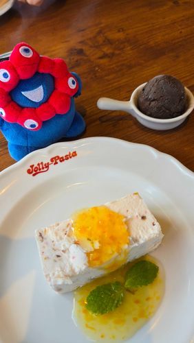このアイスケーキ、カッサータっていう名前なんだって！
おしゃれだねぇ
