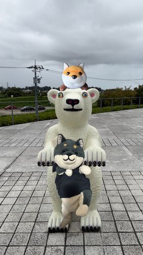 おいなりのこと みてて おもったの
わんも あそびに いっちゃえば いいんだ
よいよい