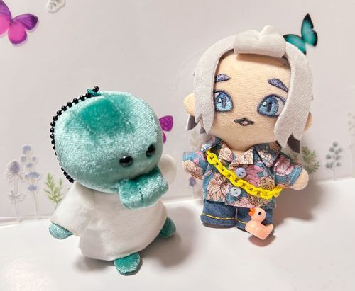 ん？おうちのひとがみたのは、ちいかわちゃのえいがでしょー？
いっしょにかえってきたこのこ、ちいかわちゃでてないよー？どゆこと？