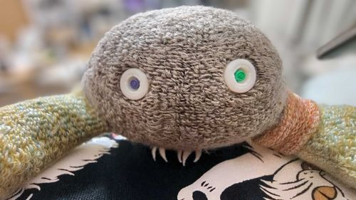 やどりの胸の上に乗って悩みを聞いてあげてます