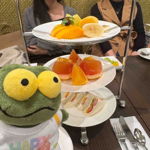 ふるーつ あふたぬーん てぃー をしたよ〜🎶 