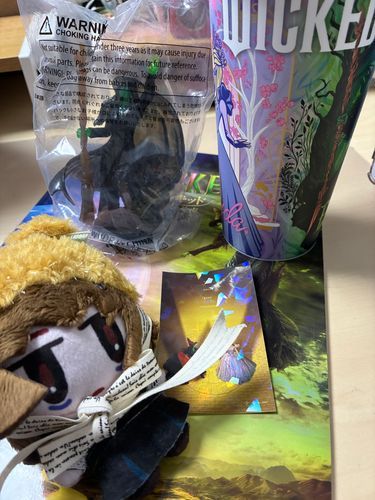 えいがみたねー！
どろちーちゃんどうだった！
なまえのゆらいかもしれないものがたりのおはなしは！
またえいごばんでみよねー♡