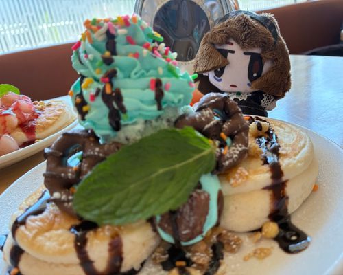ちょこみんとぱんけーくおいしいわ！！！！