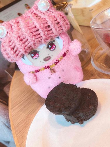 これね、竹炭スコーン だよ❣️焦げてない よ❣️
食べたら 口 真っ黒 に なっちゃった🫢