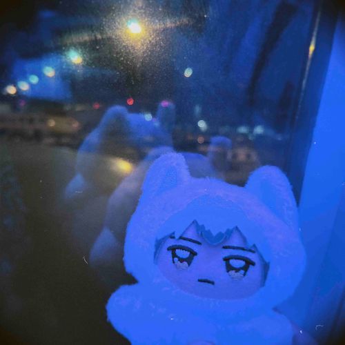 ひさしぶりのとうこうになってしもた。じつは、いまりゅうがくにきとってん。がんばってべんきょうしてるらしいわ。こっちのけしきもぼちぼちあげていけたらええな。
