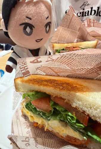 母とランチ🍞