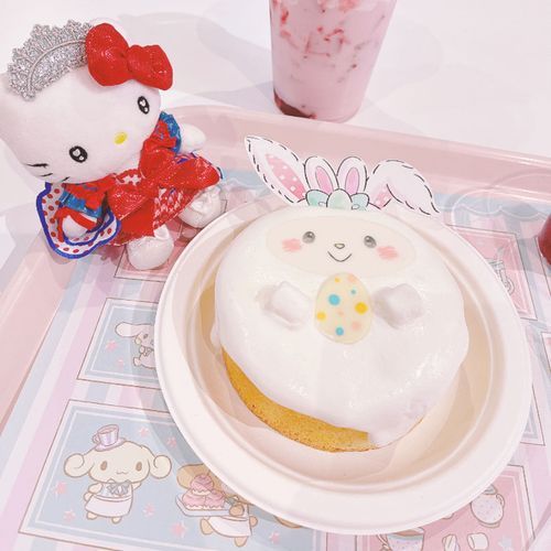 ｷﾃｻﾝ、ﾒﾙｻﾝのパンケーキだよ。
ﾒﾙｻﾝ、ｷﾃｻﾝのマスコットだよ。