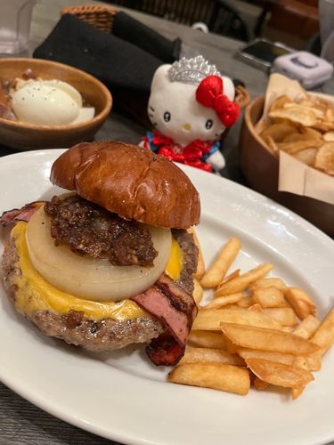 ｷﾃｻﾝ､高級モスだよ。
モスプレミアム、ハローキティだよ。