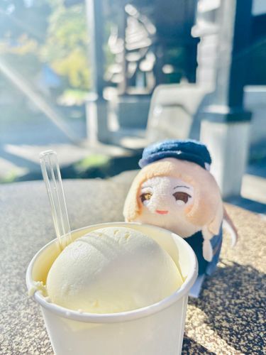とうにゅうのあいす おいしいです！