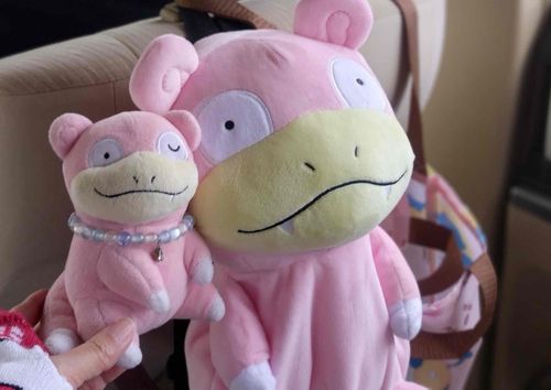 ヤドンヌちゃんとツーショットやぁん🩷
ヤドンヌちゃんはいつも車に乗ってる車のヌシなのやぁん。