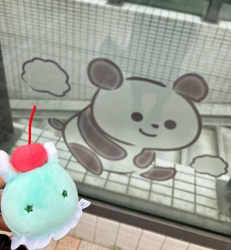 おでかけしたら パンダちゃん いたよ
かわいいね〜