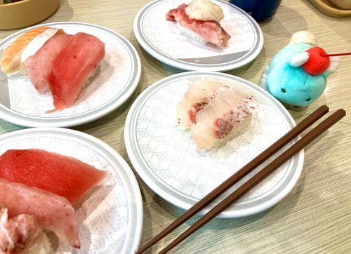おすしを いっぱい たべる デー。
たまには いいよね！！