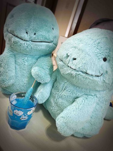 ちびヌシはなつやすみまんきつちゅうだぬ！ユニコーンのなみだとやらをつくったぬ！きらきらきれいだぬね！