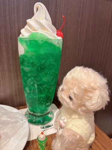 めろんくりぃむそーだ