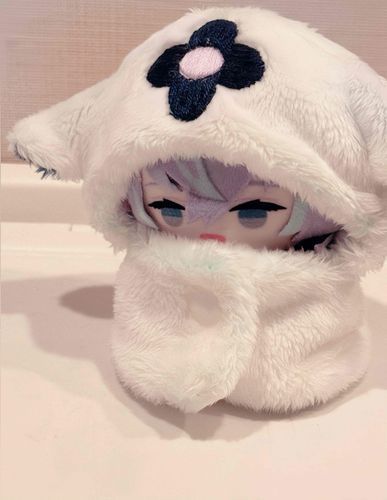 ちょっとだけﾎﾟｻ…としています   冬毛ですね