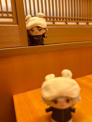 ふふふ、くずはさんは わたくしに きづいていないようです...！
