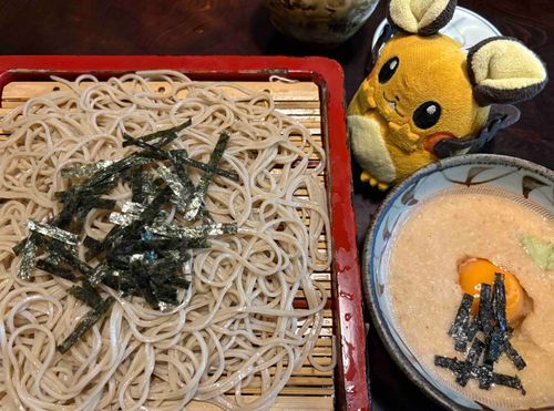 おそばンネ！とろろに絡めていただくンネ！
