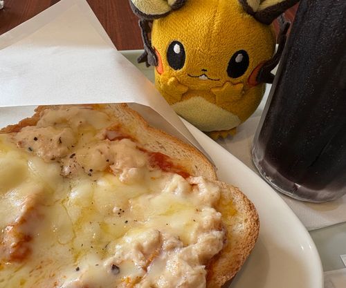 チキンのトーストンネ！優雅にモーニングを食べて１日を始めるンネ〜！