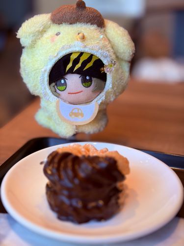 ふれんち くるら
おいしッスね
ししょは ちょこが すきなんスね