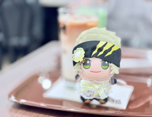 ししょ おしゃべりも
いいッスけど
みちぬを じっと
みつめるのも
だいじな こと ッス
じっっっ💛