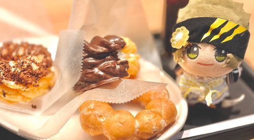 ししょ おちついて
ほしッス
このまえに やきにく
たべてたッスよね
みちぬが たべるッス から
やめるッス