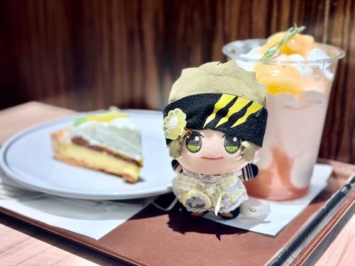 たるとッス
ししょ
あまい と あまい で
じゅーたい ちゅーッスよ
えっ
つめたい から
かろりー ぜろ……？
はわ……？