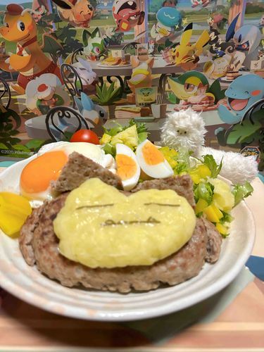 こんなに大きいハンバーグ食べていいの…？