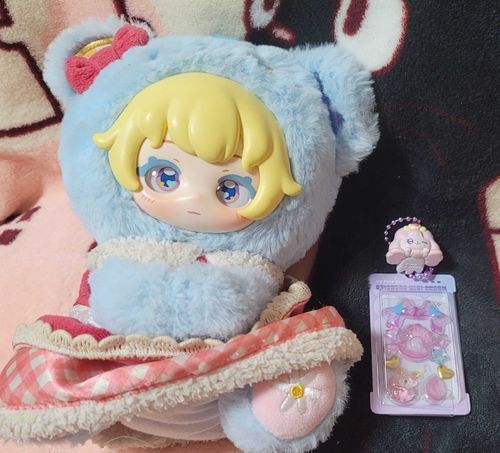 ママのおねえちゃんが、かわいい
キーホルダー作ってくれたの🎀
→こっちにうつってるからみてね！
うれしい🎵🎵😊🥳💕👶