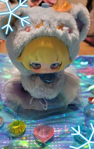 ゆきつめたい❄️(***＞∇＜***)
雪だるま作ろう！⛄
さむくなってきた❄️☃️(***：・～・：***)
家にかえろう！☃️❄️❄️🌨🌨🌬🥶💨