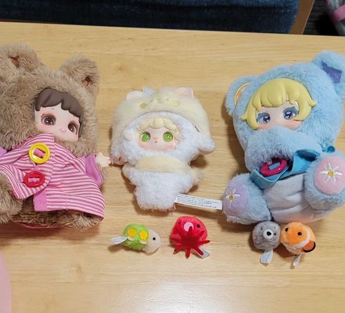 ゲームセンターでちっさいぬいぐるみ
とったよ😊💕🥳🧸(*^▽^)/★*☆♪
タコさん、かめさん、あらざしさん、
いろんなさかなをとれたよ(*^▽^)/★*☆♪