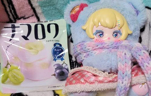 ナマロウ買ってみたよ！🍇🫒
味はクロぶどうと、しろぶどうが
あったよ！！おいしかったよ😊🍇🫒
ぜひみんなもたべてみてね😊🩵