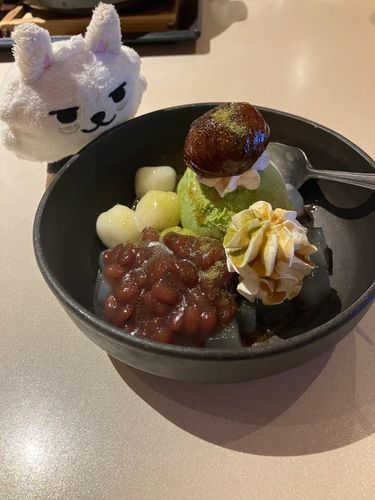 まちゃ くりむ あんみつ たべたよ🐰 つめたくて おいし🐰