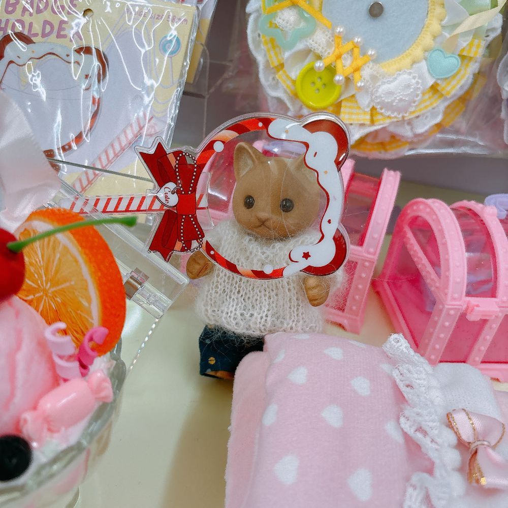 韓国発？の推し活グッズ屋さんへ✩°｡⋆⸜(* ॑꒳ ॑*  )⸝
かわいいがいっぱい…おみやげもちょっとだけ買ってもらったからまたご紹介するね🐱🐱🎀✩⸝⋆

※お写真掲載の許可はいただいています🐾