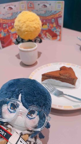 サイゼリヤに行きました。🇮🇹
ゆうは間違い探しに夢中になってます