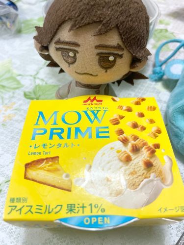 江渡貝君と😊MOWのレモンタルト🍋美味しい！😋