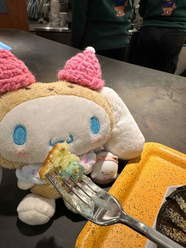 こんばんはー。
こないだ、カフェ？につれてってもらったー
いっつもさあ、おしゃしんとるだけとったらぼくってしまわれちゃうからさあ？
今日はそれたべたい！って言って、ちゃんともらった。
やっぱちゃんと言わないとだめだね。