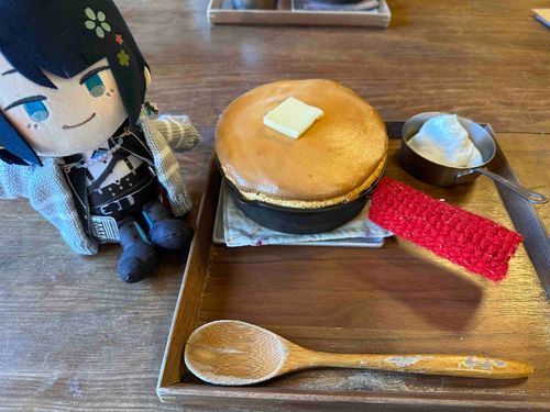 この前松井くんとふわふわパンケーキ食べに行ってきました！すごく美味しかったです！by審神者